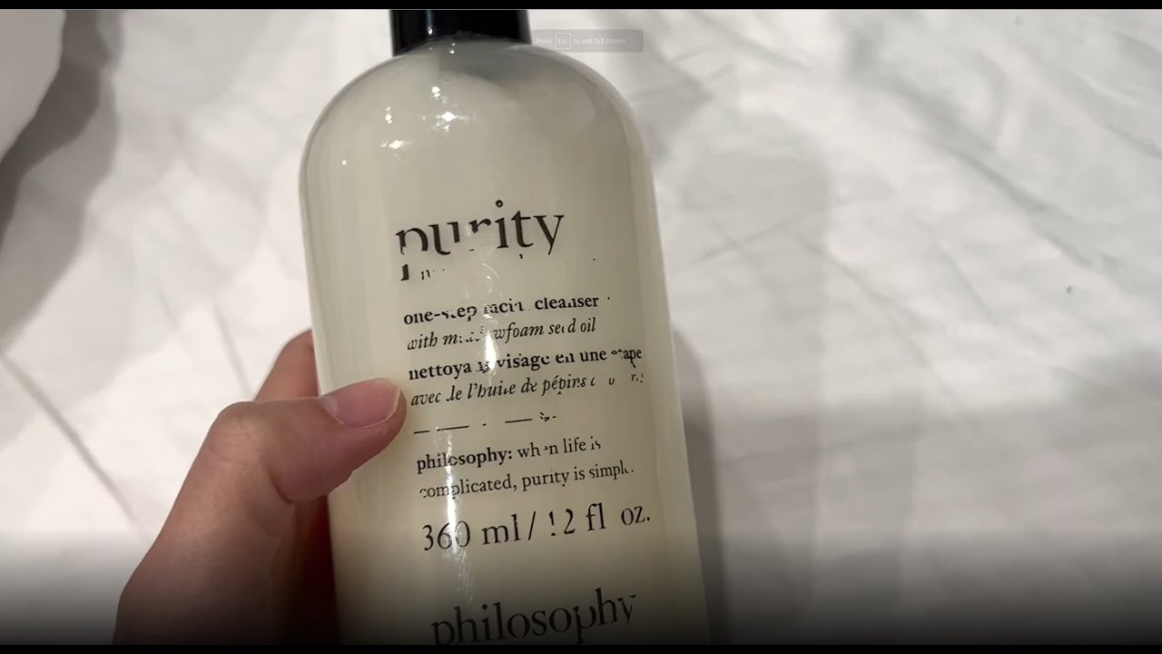 In Hand Review of philosophy purity made simple one step facial cleanser