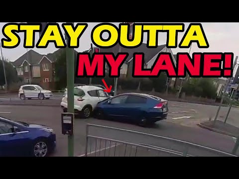 IDIOT LEARNS INTERSECTIONS DON’T WORK ON HIS SCHEDULE