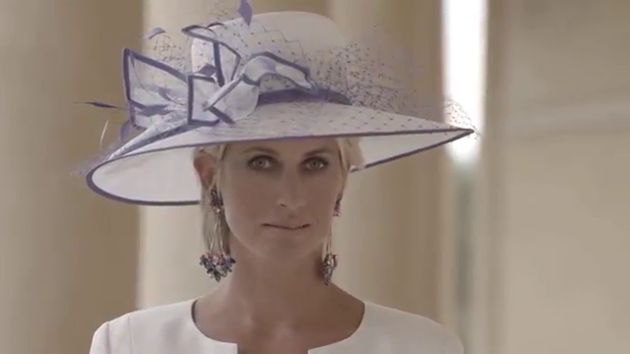 condici mother of bride