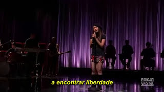 Video voorbeeld van "Listen - Glee feat. Charice - Legendado em Português"