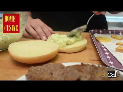 Видео: Как да си направим бургер от говеждо месо с печени зеленчуци