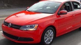 Car Tech - 2014 Volkswagen Jetta SE