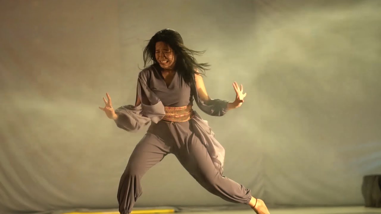 Tari Tunggal Kontemporer 