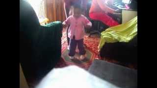 Laura Dançando Funk Em Casa.