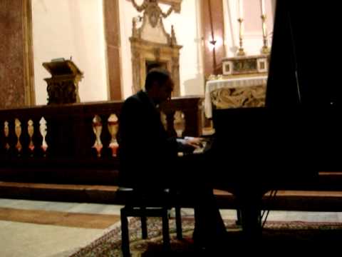 IPPOLITO PARRINELLO pianist, plays DANSE EXCENTRIQUE - Moment Exotique