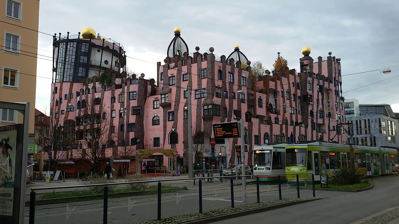 Hundertwasserhaus in Magdeburg Breiter Weg