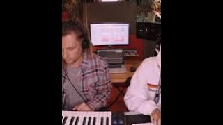 Шматочок нової пісні  #ХОСТЕЛ_МОНСТРІВ - JERRY HEIL