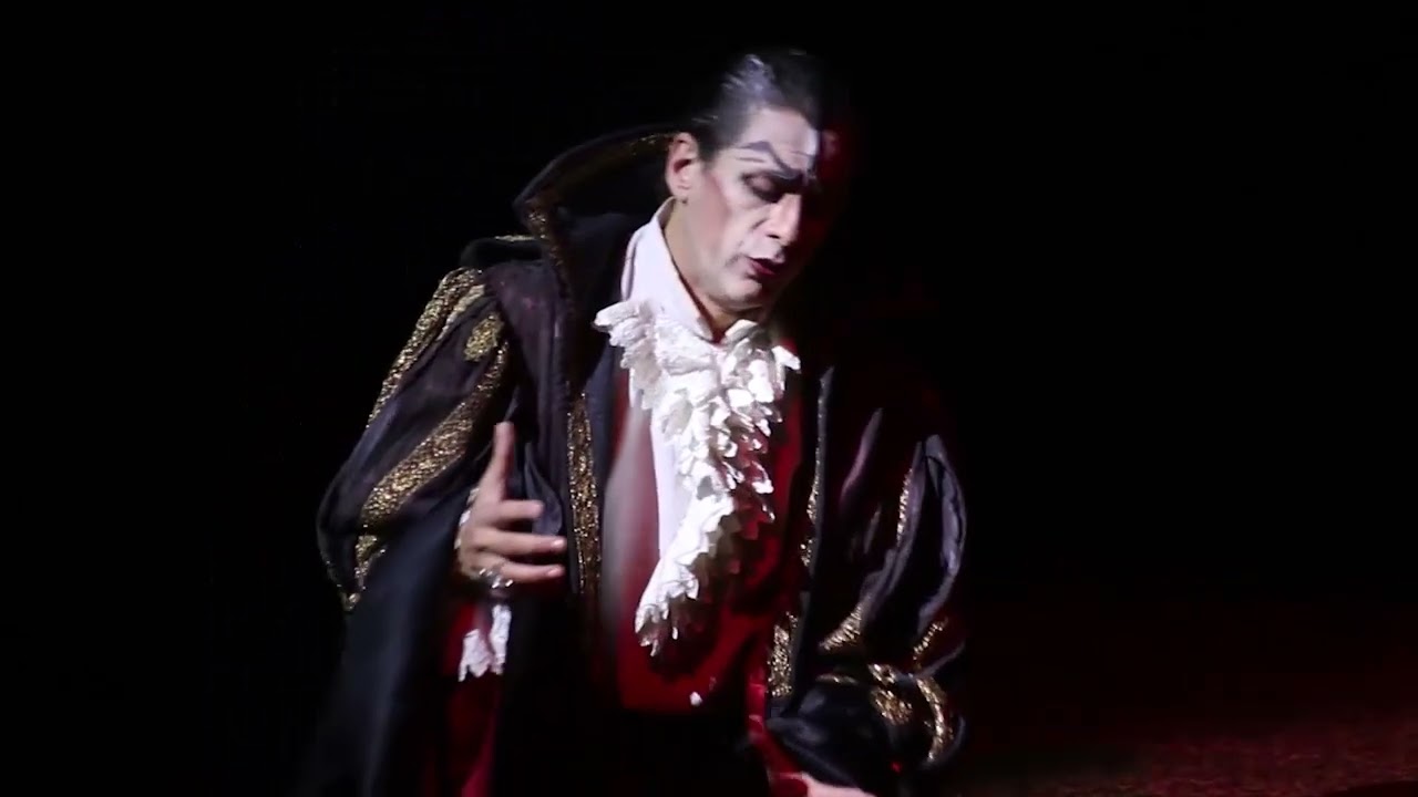 DRÁCULA - Tema de Amor - Juan Rodó