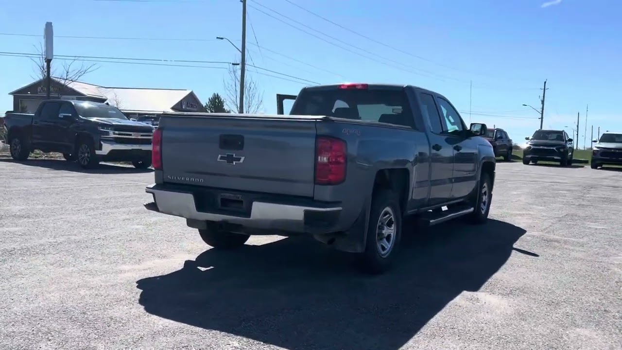 Boyer Chevrolet Lindsay 11-240290A