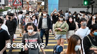 Hong Kong sees record number of people leave due to strict COVID policies, political unrest