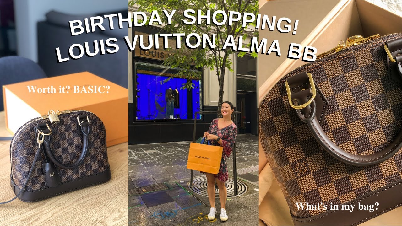 WHAT'S IN MY BAG 2021 LOUIS VUITTON ALMA BB REVIEW 