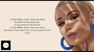 Sally Walker - Iggy Azalea (Lyrics) screenshot 2