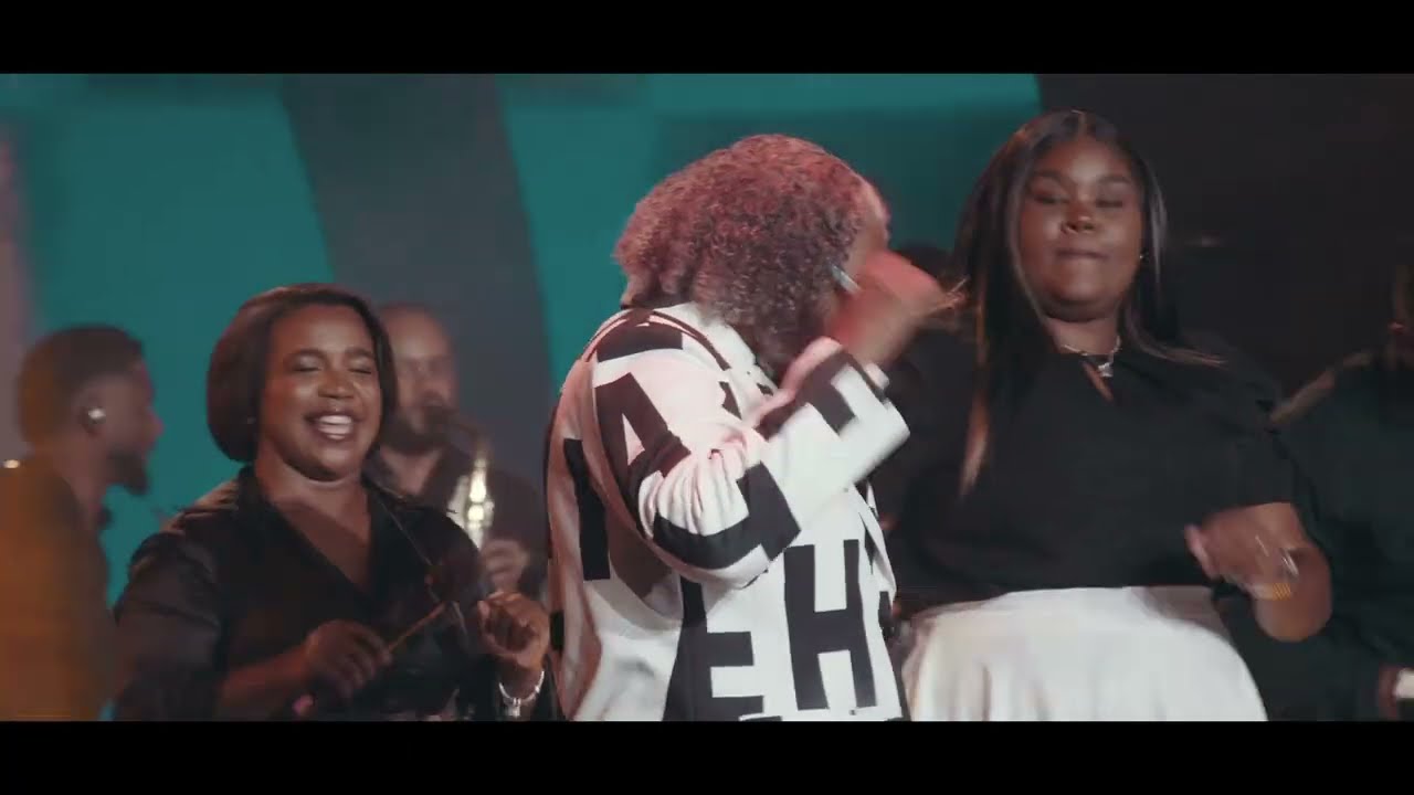 MARTHA CANDELA en vivo cantando 