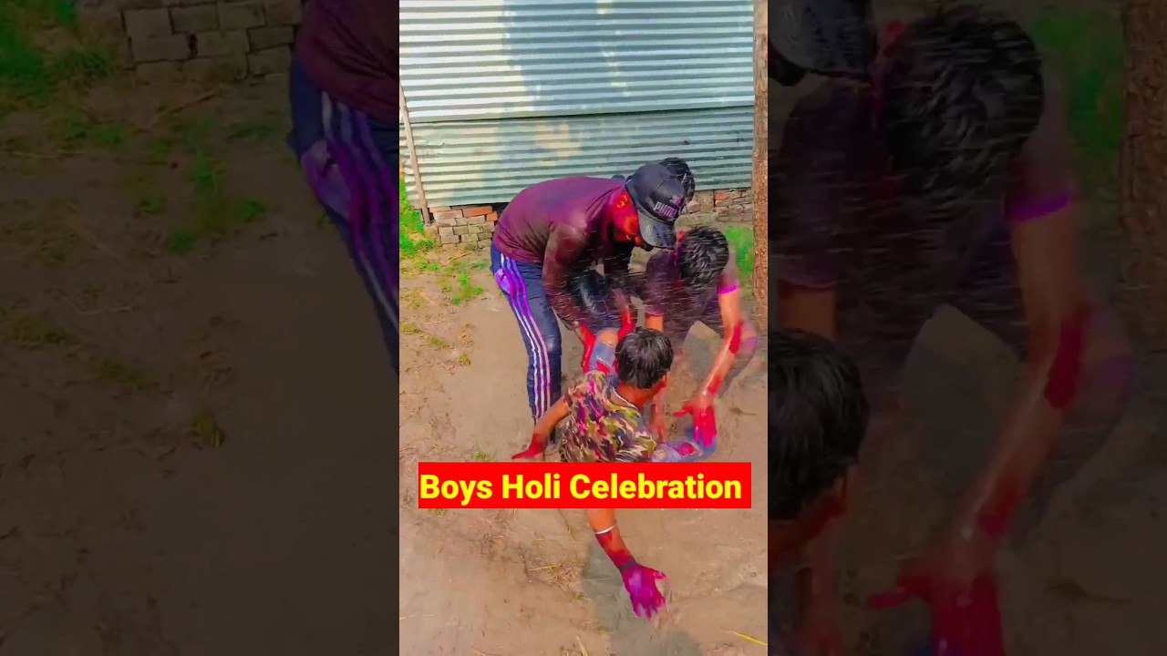 Boys V'S Girls Holi 😜 