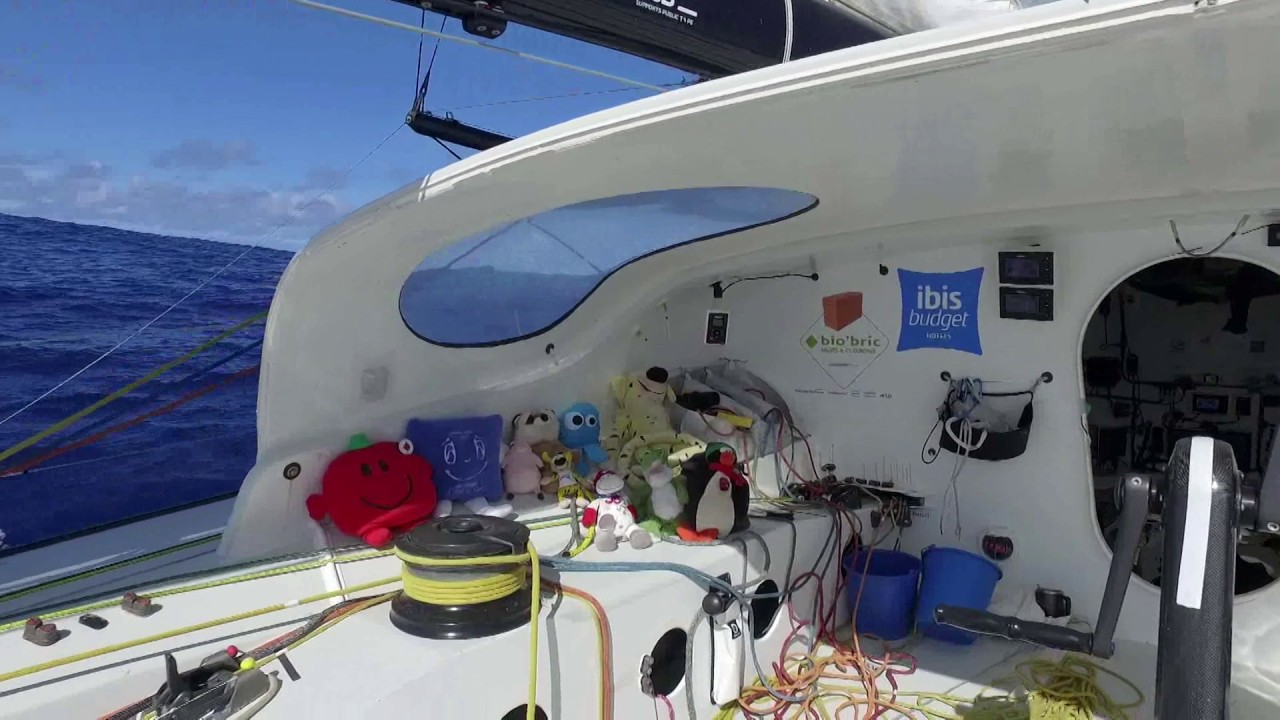 J74 : La réaction de Jean Le Cam à la victoire de Armel Le Cléac'h / Vendée Globe