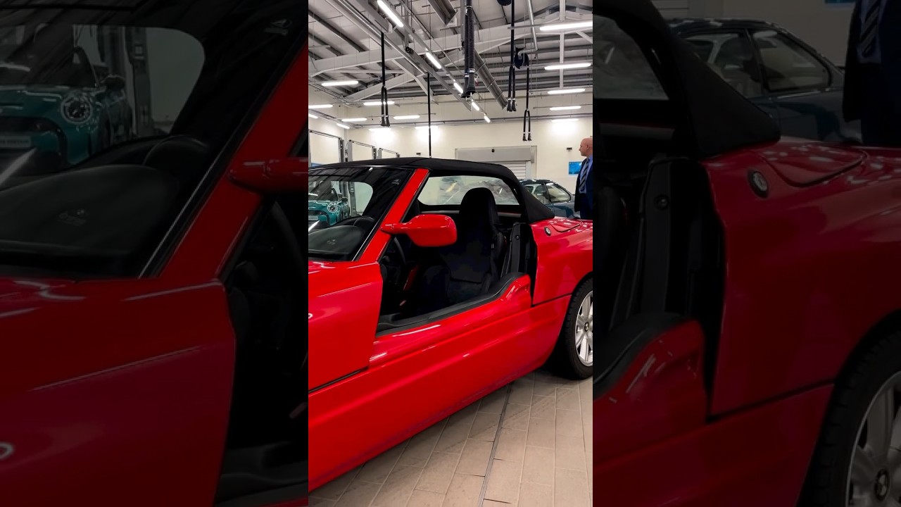 Помните этот BMW Z1 с необычными раздвижными дверями? 