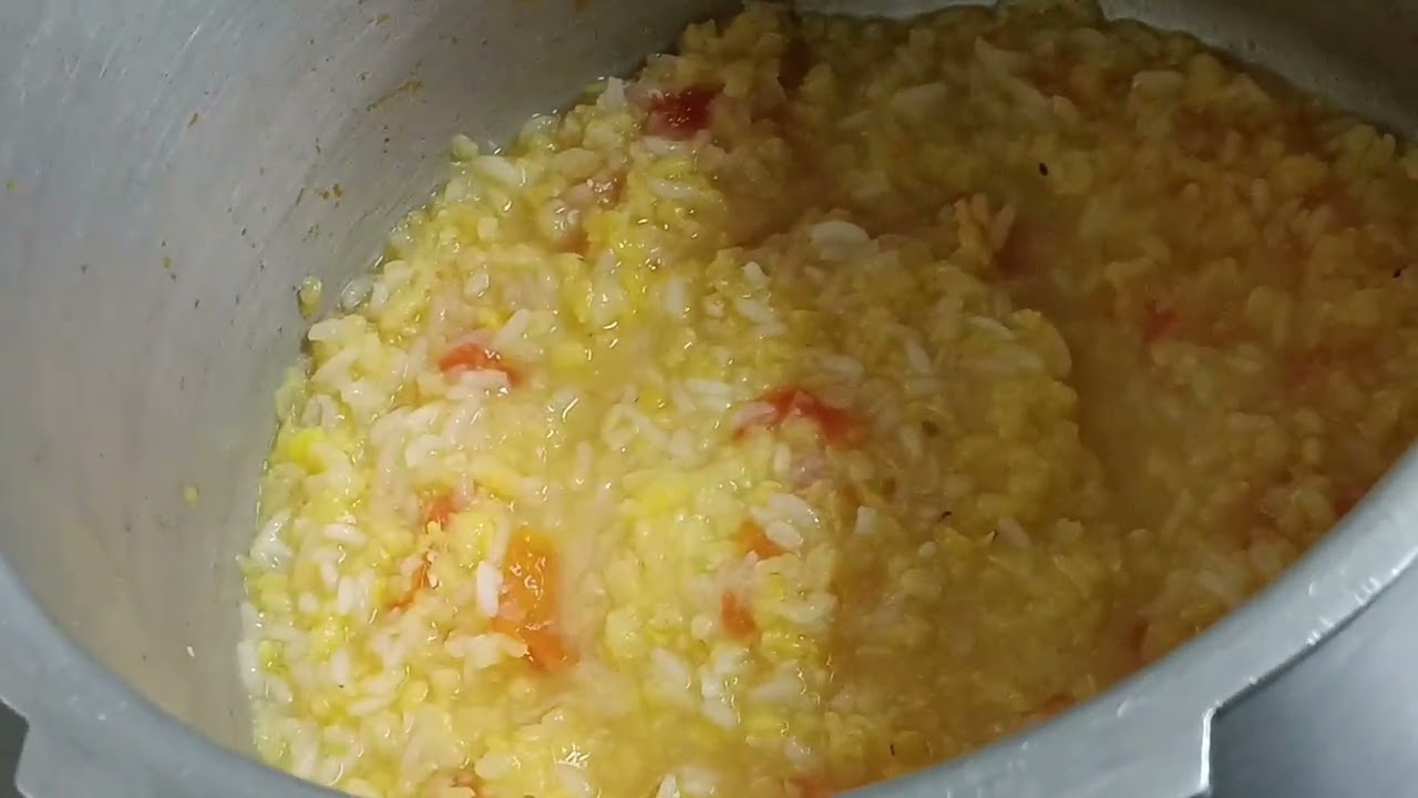 बच्चों की weight gain(  वजन बढ़ाने)  के लिए मूंग दाल की खिचरी उसकी dait मे जरूर शामिल करे। viral#@