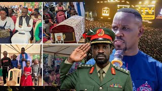 BOBIWINE NE LOP J.SSENYONYI BAKABIZZA ABANTU AMAZIGA MUKUZIKA YENGANYE OKULONGOSA 