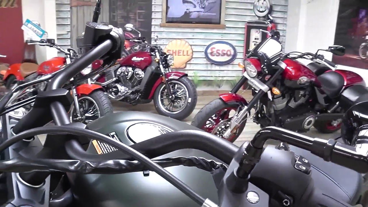 Victory motorcycle Gunner 2016