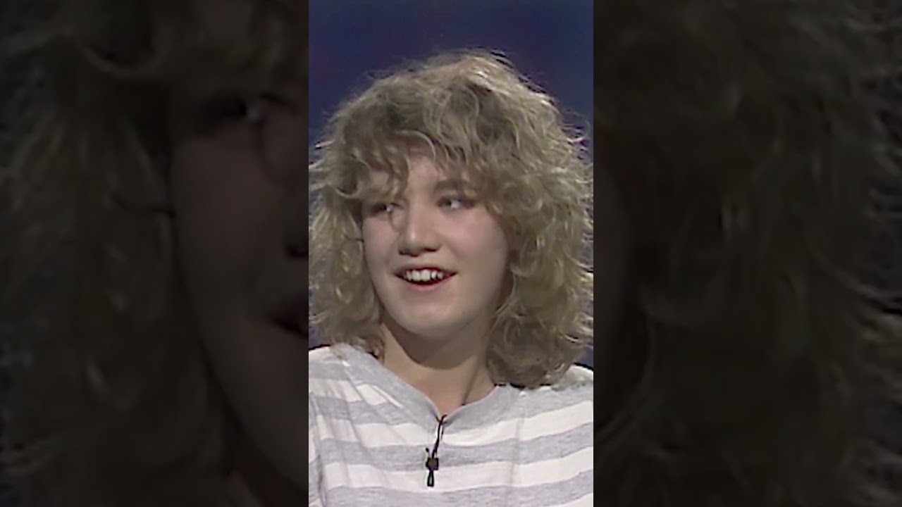 David Jason recounts the absolute CHAOS of rescuing a stray dog 🐕