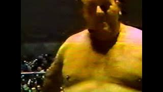 Download lagu Tommy Rich vs Jerry Lawler barb wire match