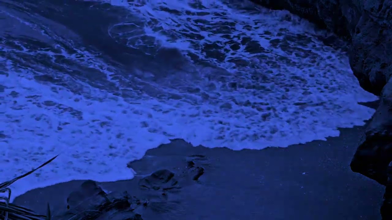 Fall Asleep With Relaxing Wave Sounds at Night, Low Pitch Ocean Music for Deep Sleeping   