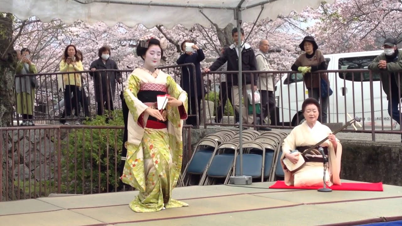 京の四季 – 京都花街．舞と譜