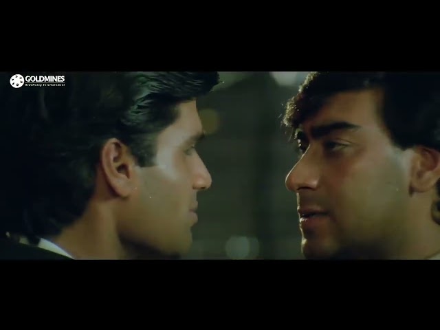 Ajay Devgan and Suniel Shetty Duo Action in Climax - Dilwale 1994 class=