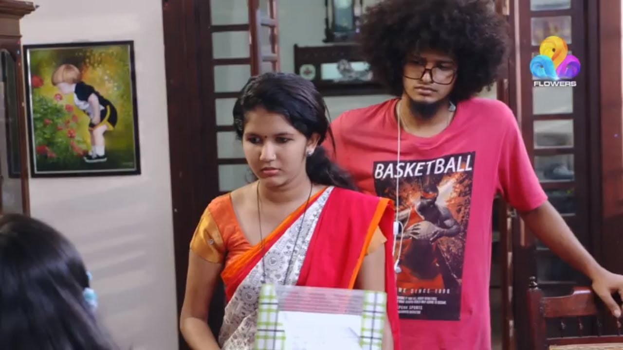 Uppum Mulakum│ലച്ചുവിന് അങ്കണവാടിയിൽ ജോലി കിട്ടി | Flowers│EP# 504