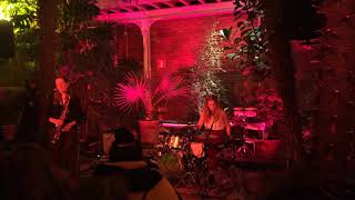 Sisters Of Invention - Hustak