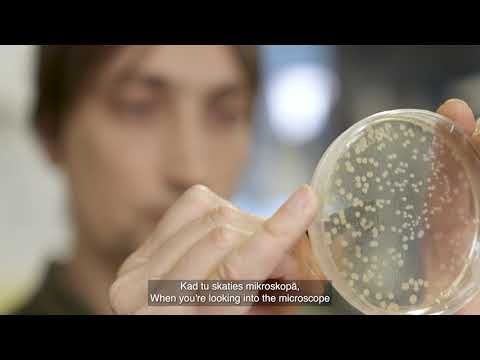 Video: Kāds bija pirmais biotehnoloģiju uzņēmums?