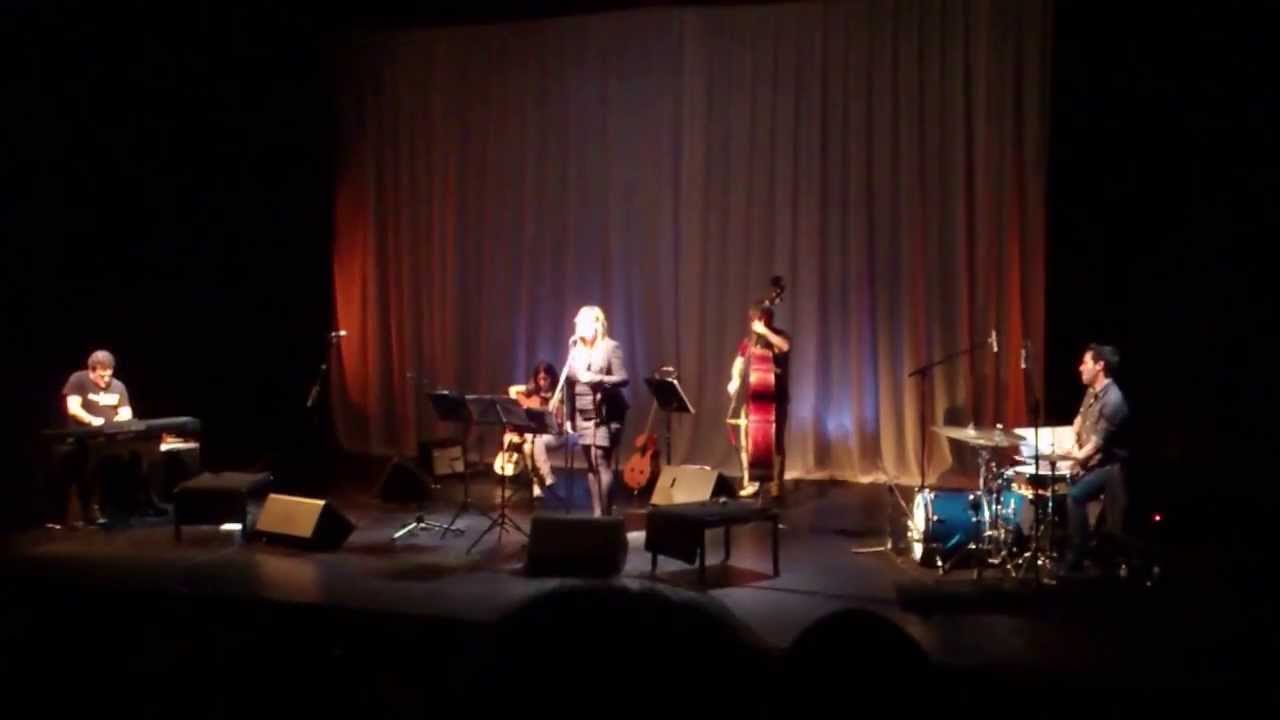 Egunsentiaren kantak - Estitxu Pinatxo : "Eternitatea"