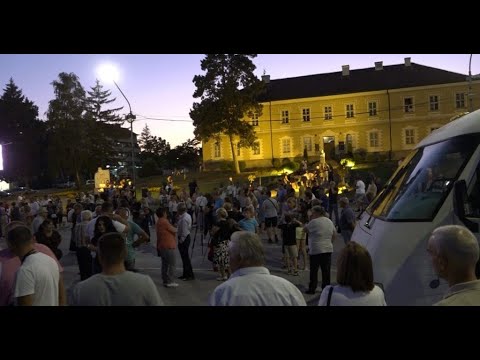 PRILOG - IZ GORNJEG MILANOVCA KRENULA PROMOCIJA SABORA VIOLINISTA SRBIJE / 20.07.2022. / TV GM PLUS