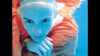 Moby - Into the blue chords