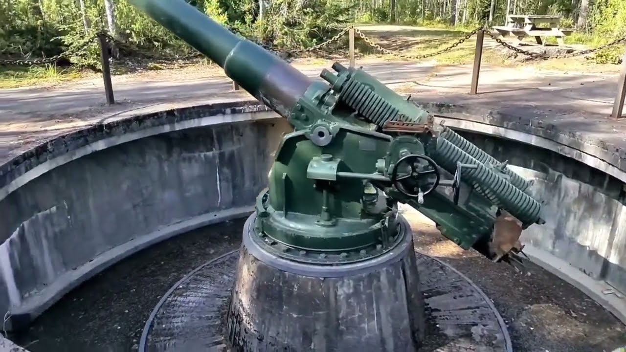 Salpalinja. Puumalan louhittu Canet pesäke. Pistohiekan sota lentokenttä. Sulkavan Sarsuinmäki.