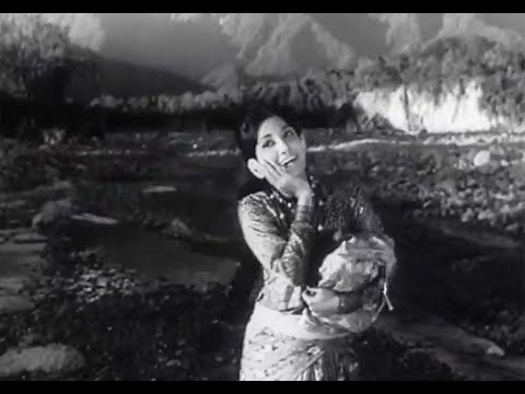 Xile Xile Theka Khale  Aranya 1971  Bidya Rao  Biju Phukan  Hits of Arati Mukherjee