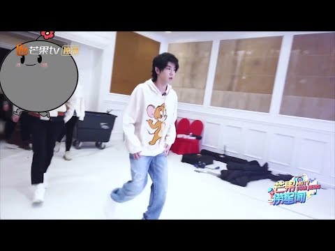 明星上班Vlog：華晨宇變大廚空降《甜蜜的任務》超開心！Hua Chenyu