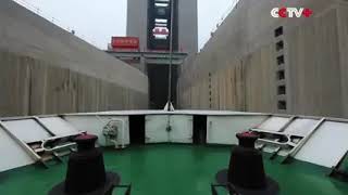 World's Largest Ship Elevator Opens at Three Gorges Dam in Central China