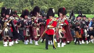 1,000 Marching Pipers Pipe Band Parades Scotland