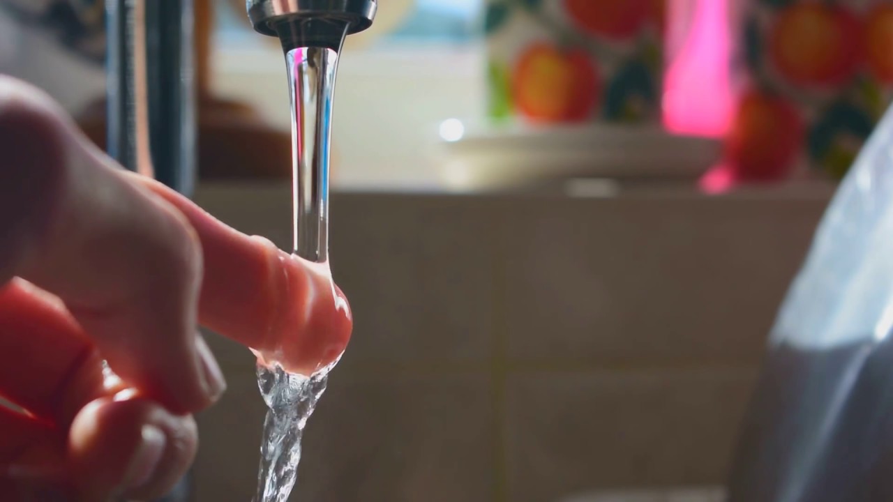Laminar Flow With A Kitchen Tap Youtube
