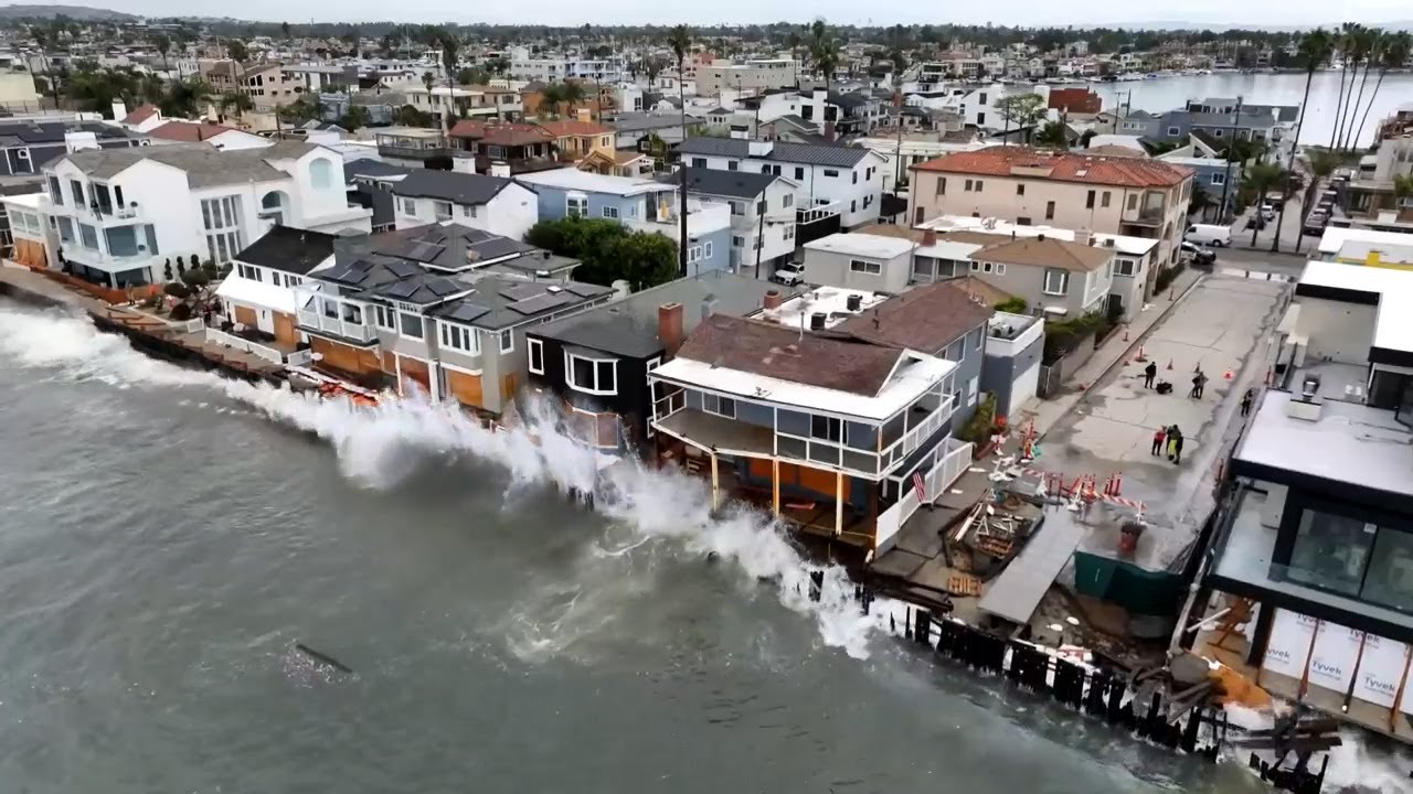 Remnants of Tropical Storm Rachel damage California houses - YouTube