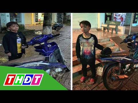 Video Bé trai lấy xe máy chạy 300km từ Kon Tum sang Đắk Lắk... - youtube