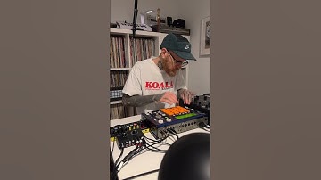 Chopping up on the MPC1000 #beatmaking #mpc1000 #nervouscooks #rawbeats #hiphop #lofibeats