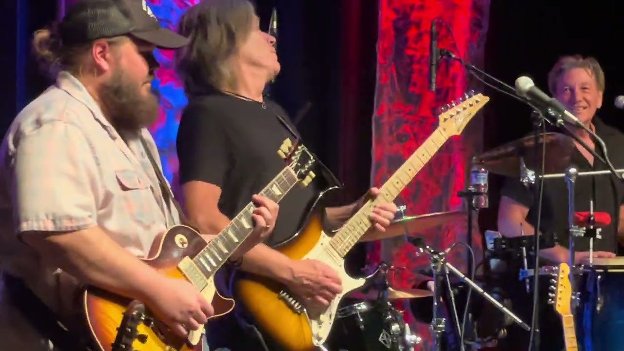 The Speaker Wars featuring Stan Lynch with special guest Andy Timmons