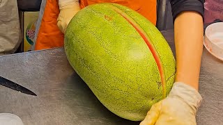 Giant Fruit Cutting Skills - Fresh Watermelon Juice - Taiwanese Street Food by 푸디마마 Foodie Mama  15,680 views 1 year ago 1 minute, 2 seconds