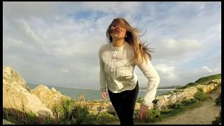 Joana Alegre - Diviner