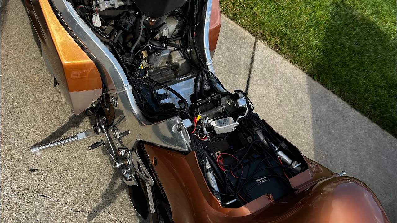 How to change fuel pump on 99 hayabusa YouTube