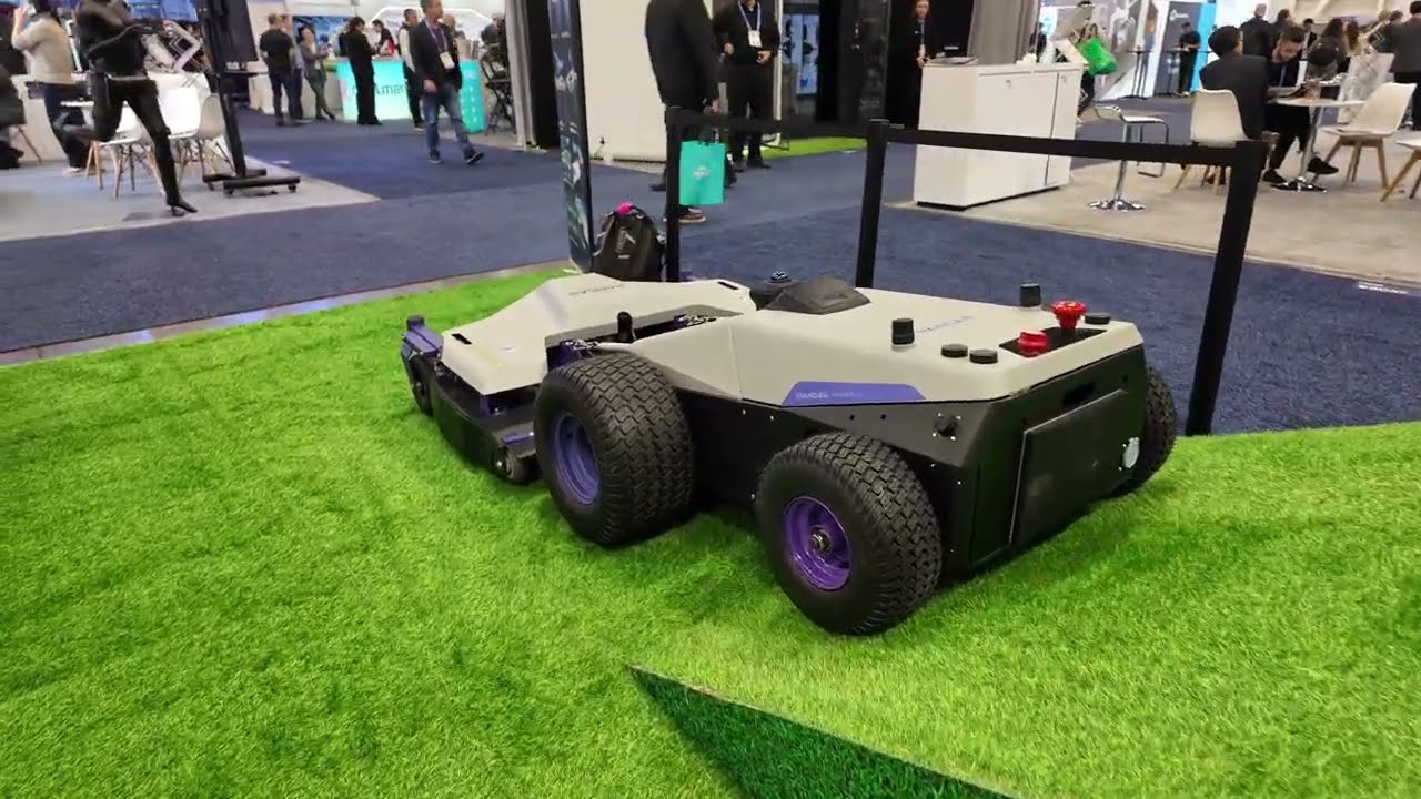 PandaG G1 at CES demo