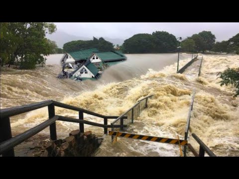 Terrible flood in Germany! The streets were flooded and houses were destroyed