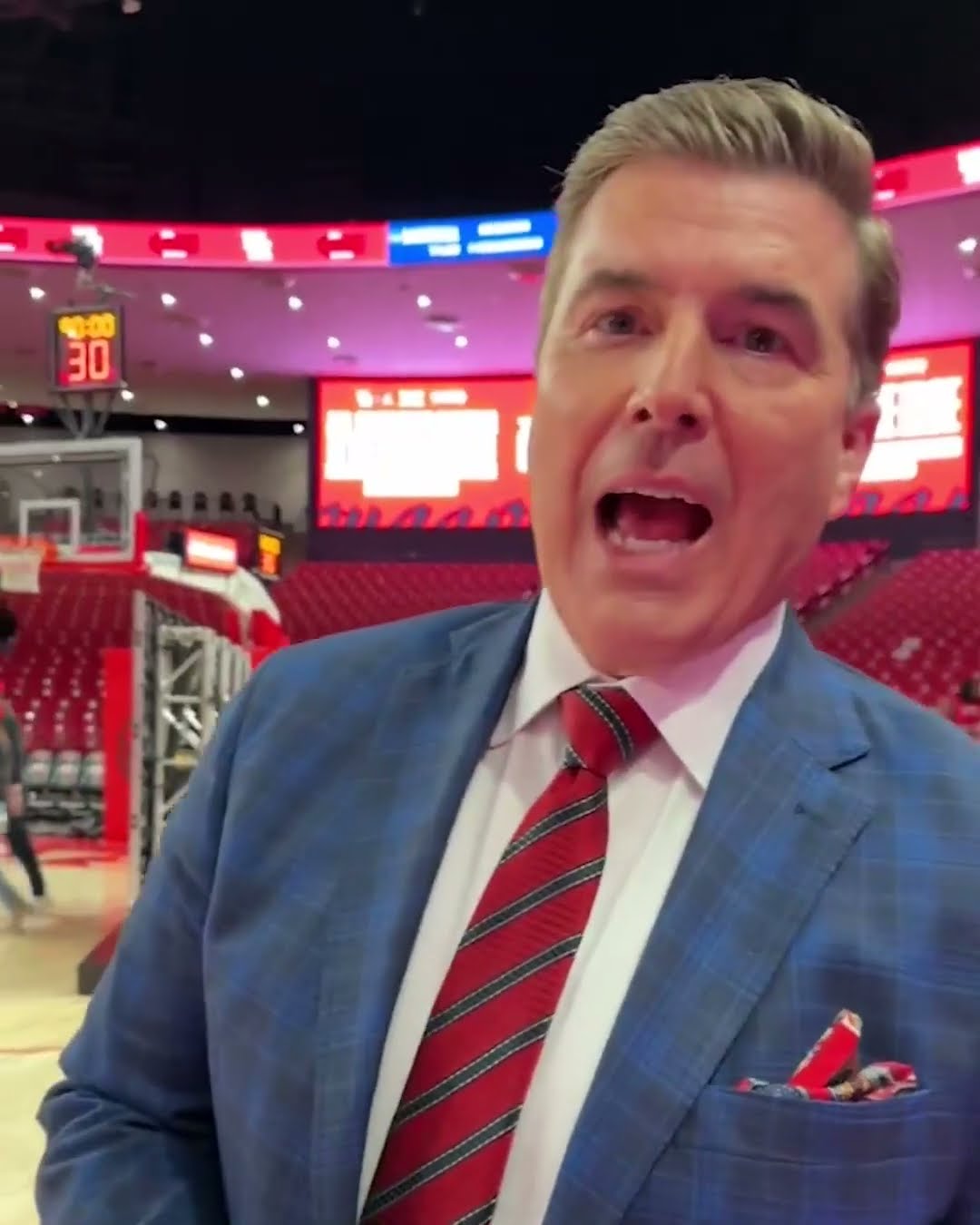 Rece Davis thought the Houston fans were ‘fantastic.’
